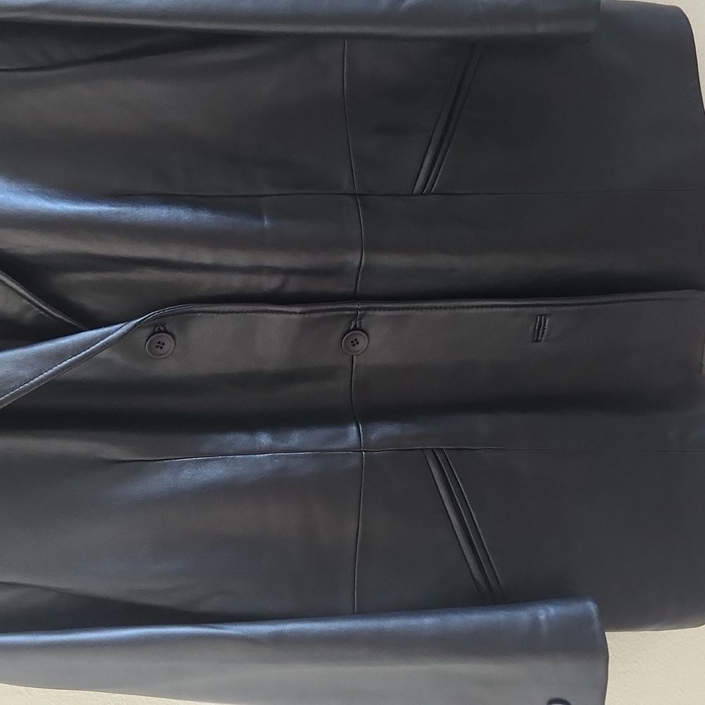 Bernardo Black Genuine Leather Jacket - Picture 4 of 7